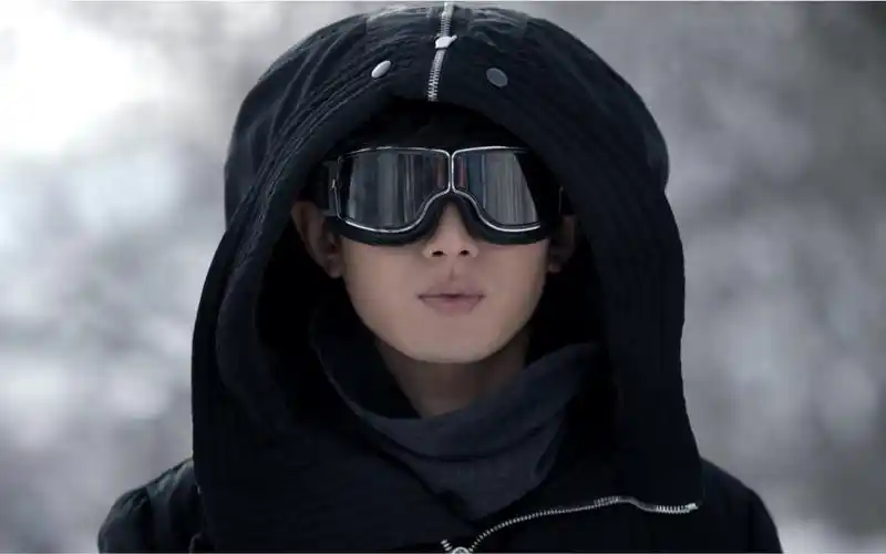 盗墓笔记云顶天宫张起灵跪拜长白山