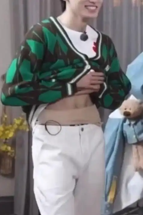 腹肌这玩意,只要体脂率够低就能.