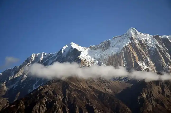 南迦巴瓦峰——中国最美山峰排名第一.