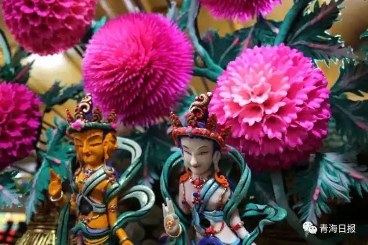 【视频】塔尔寺酥油花:艺术瑰宝在指尖绽放_腾讯新闻