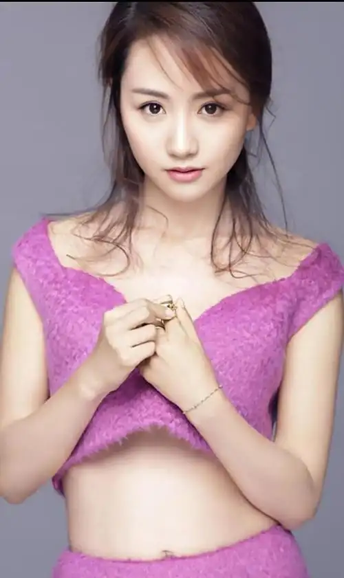 美丽性感的杨蓉