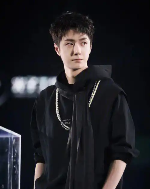 24岁生日快乐呀王一博