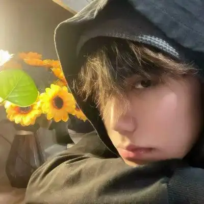 男生头像冷门小众高级真人高清图片