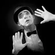 悲伤的小丑头像黑白伤感的绝望到死微信头像图片