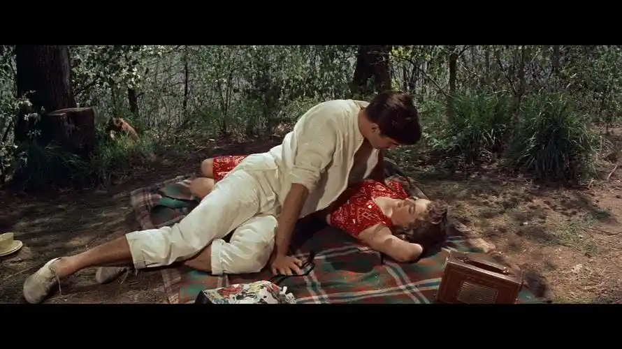 上一张 下一张 浏览所有剧照