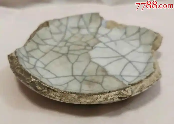 北宋哥窑白釉大瓶底部瓷片h