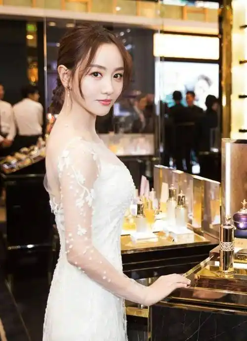 杨蓉,她是《宫锁珠帘》中的徐家袭香,四十岁未婚竟是性格所致?