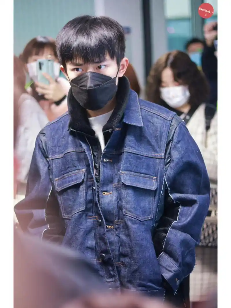 我一直都很看好易烊千玺的穿搭风格90!