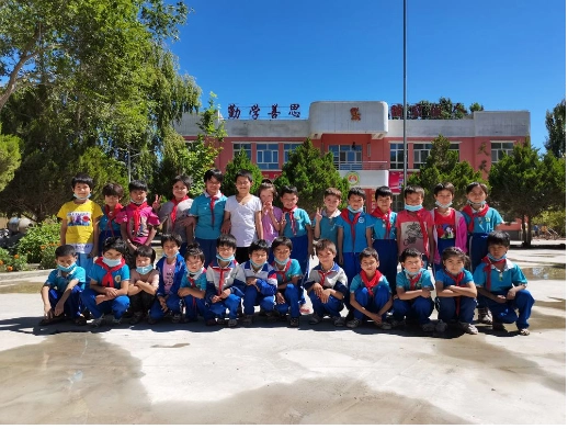 新疆叶城县:助力教育扶贫,让幸福的笑声洒满校园