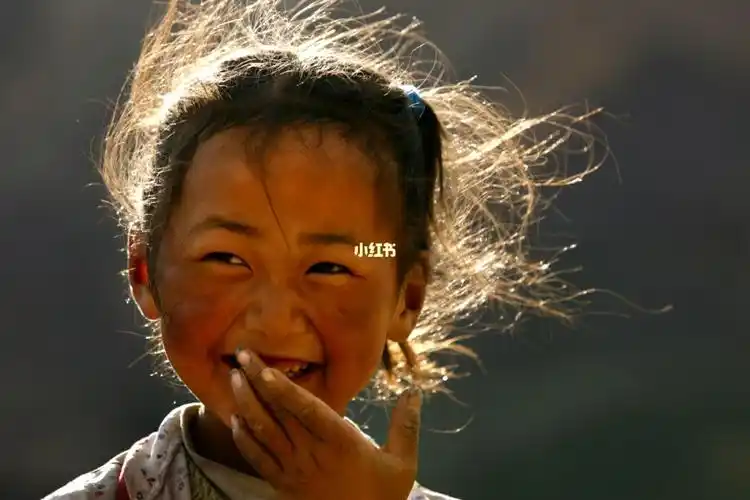 这是世界上最纯洁的笑容!治愈一切的魔力!