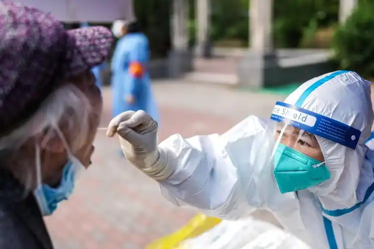 在抗疫一线集结——首都"核酸采样队"|核酸|医院|北京市_新浪新闻