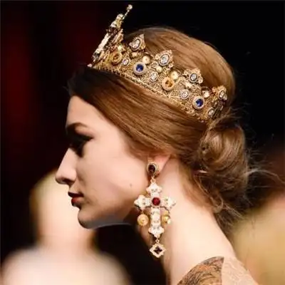 卡通微信头像霸气女王