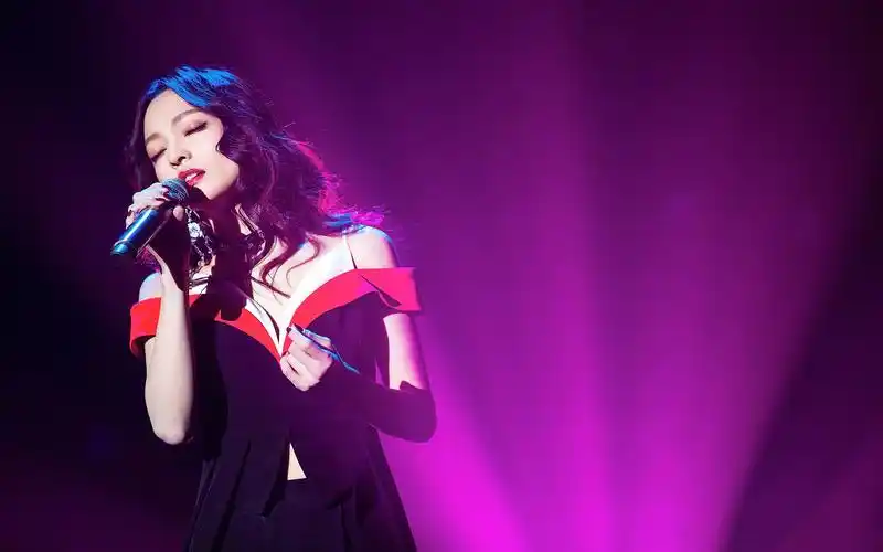 张韶涵《歌手》写真,高清图片,电脑桌面-壁纸族