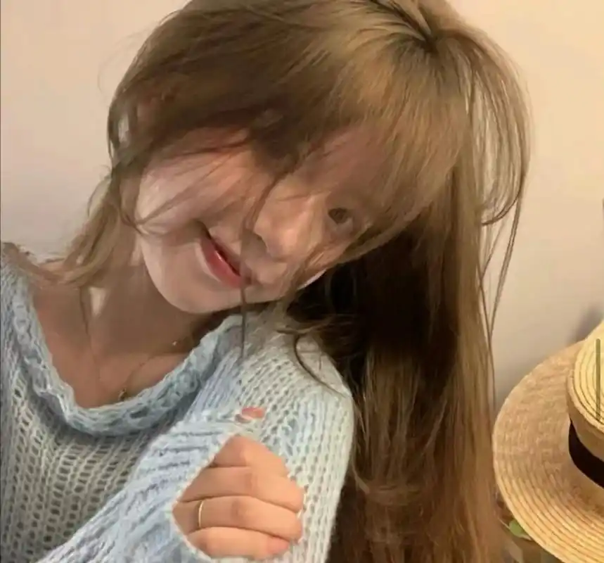 女生头像/温柔甜美治愈系女生头像