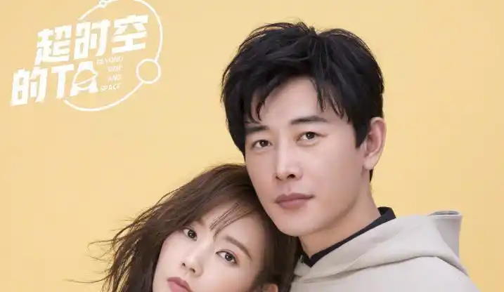 李一桐转发与罗晋亲昵照宣传,谁注意她的文案?求生欲很强大