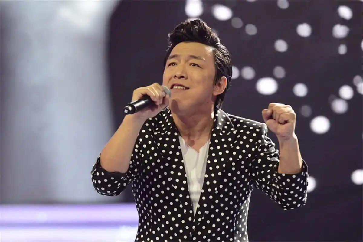 面对刘烨说自己的女儿丑,黄渤的回答让网友大赞!