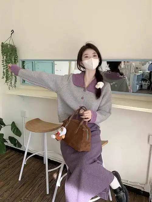 早春女装搭配一整套奶乖时尚漂亮跨年氛围感穿搭战袍连衣裙子套装