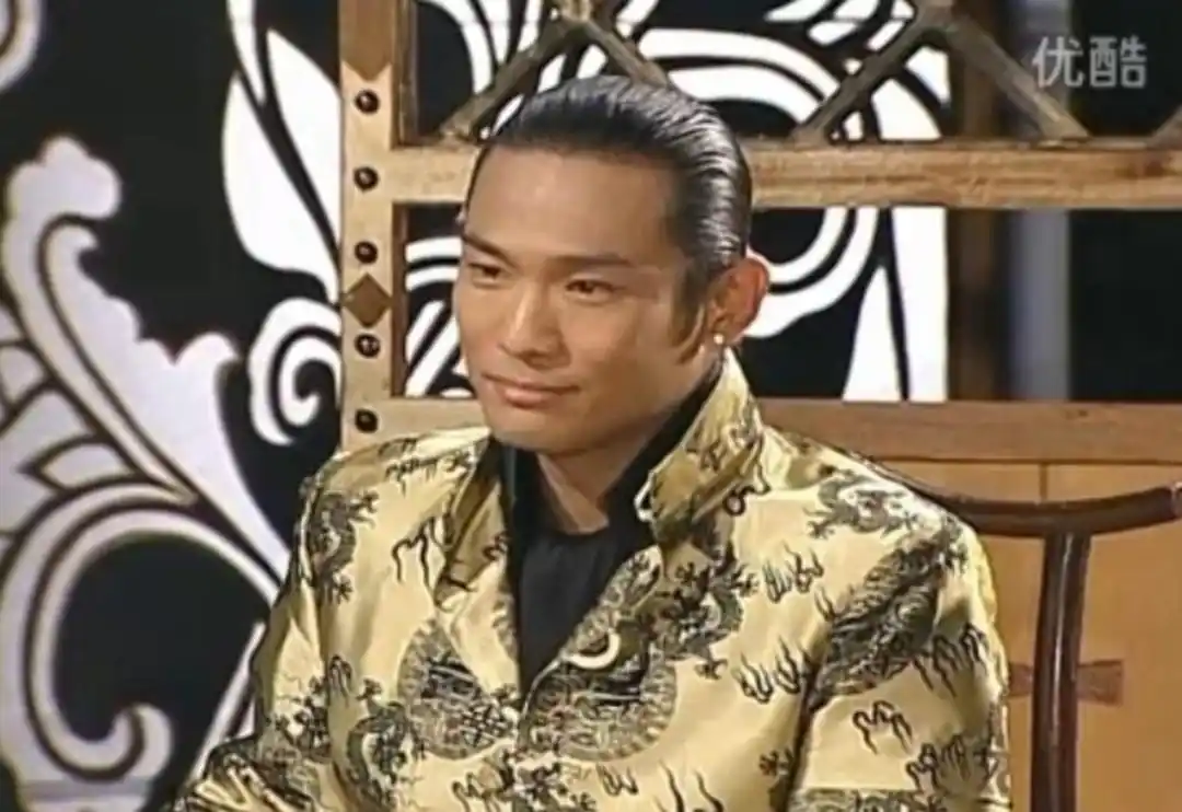 第八号当铺翻拍阿精变成了一个男人