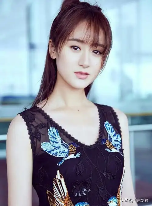 中国女明星图片(108名女演员,美图大全!)「详细介绍」-小高技术网