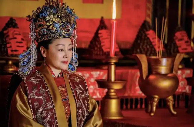 4月16日晚,电视剧《山河月明》中,王姬饰演的马皇后人物落幕.