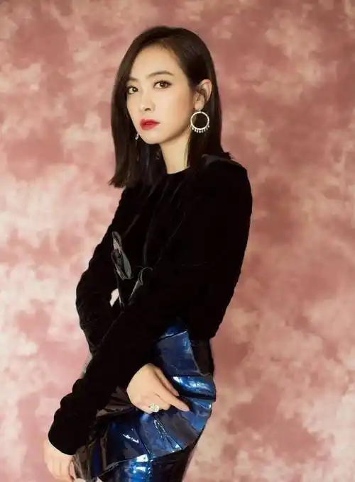 公司根本不重视,那时候宋茜才回国内发展的,和宋茜本人其实并没有多大