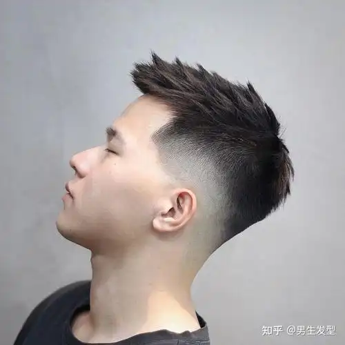 男生剪"寸头"太普通了?试一试这7款潮流发型,酷帅又清爽 - 知乎