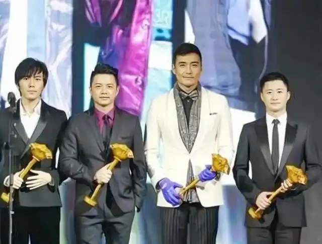 5,吴京身高175,黎明身高180,多人说看着不真实_网易订阅