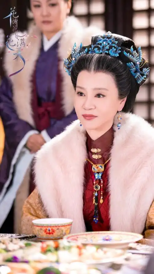 花谢花飞花满天-皇太后-刘雪华饰