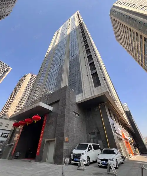 【15图】地铁口 新世纪大厦158平带家具2加1 带3个车位,西安高新区