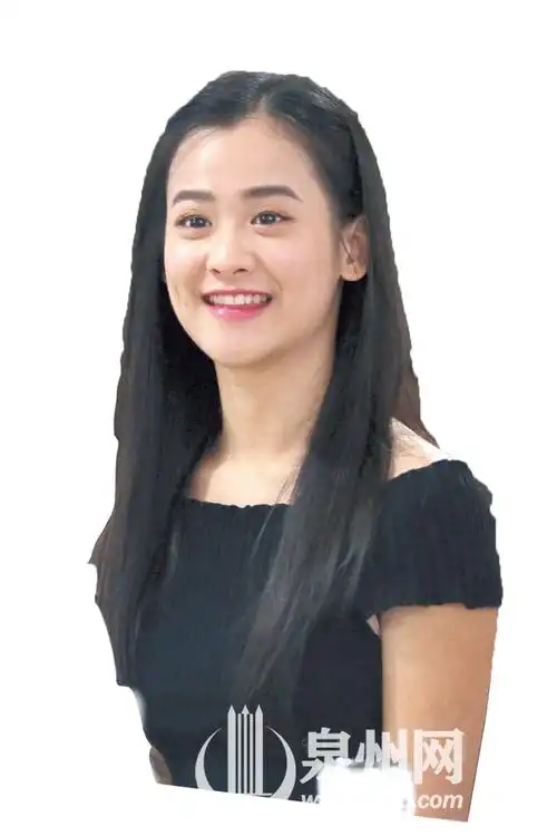 中国好声音学员陈永馨祖籍泉港回乡寻祖祭拜