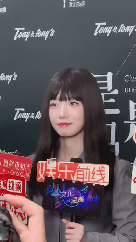 和孟美岐一起走过