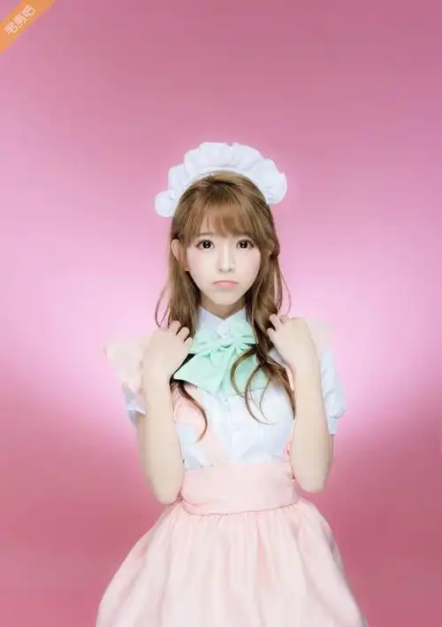 "韩国第一美少女"yurisa,之前给大家发过一套萝莉