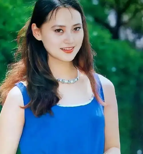 "抛弃"乙肝前夫,55岁二嫁老外富豪,大宋佳是个怎样的人?