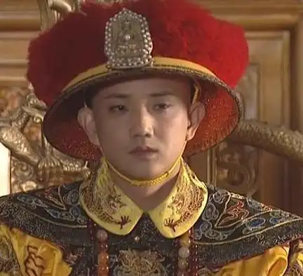 康熙之所以能够顺利的除掉鳌拜此人可以说功不可没