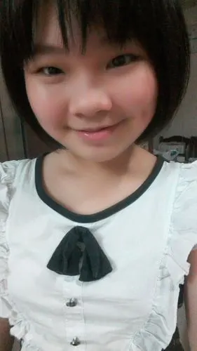 我今年11岁 我想留长发 可是妈妈说留长发很麻烦早上上学的时候要扎