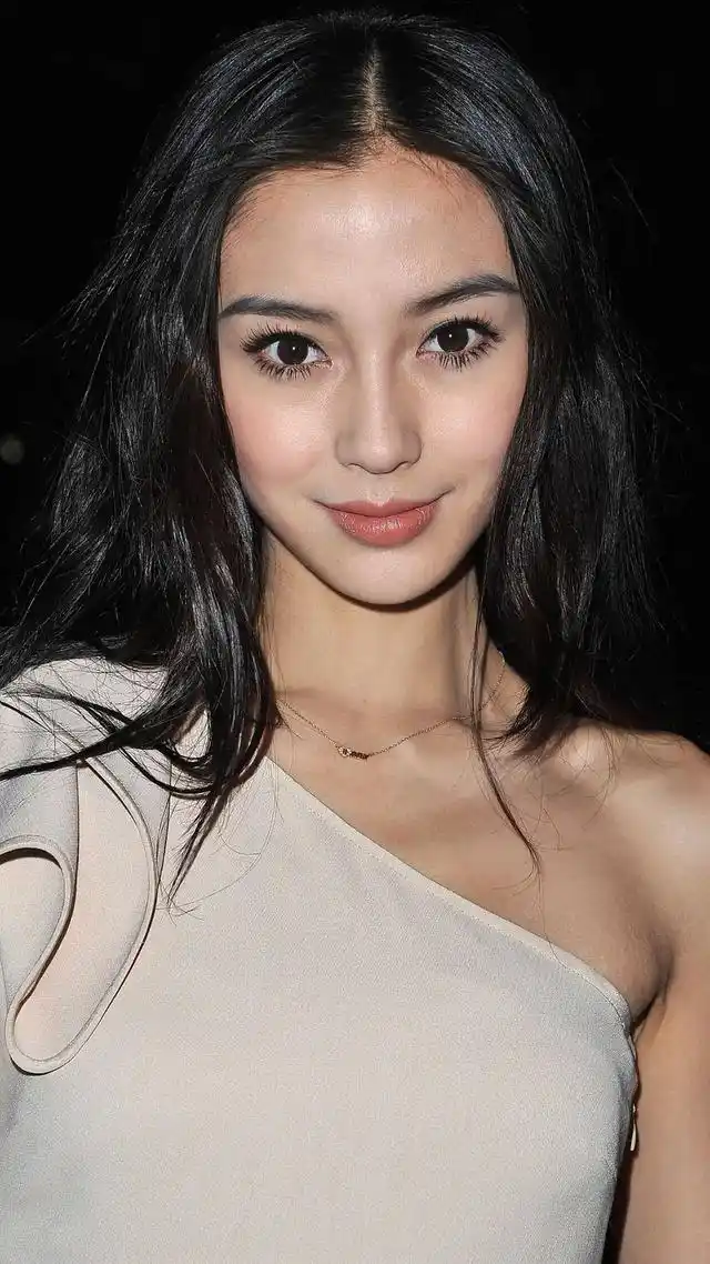 女明星的高清生图,赵丽颖五官很标致,景甜这皮肤真的天生丽质