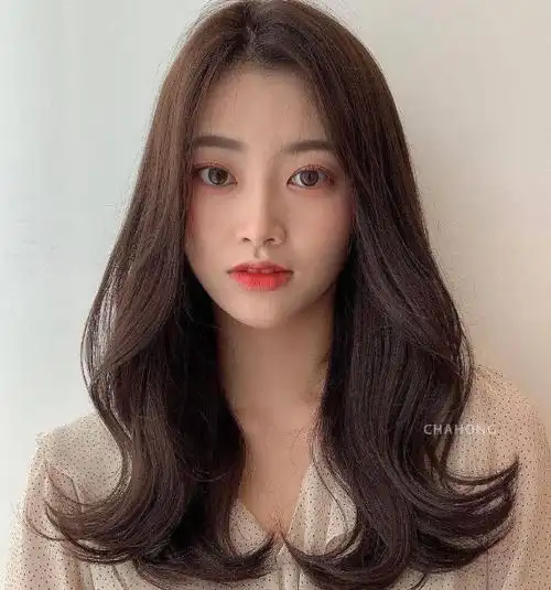 长发女生烫什么发型 大卷发,羊毛卷每一款都好美_女生烫发 - 美发站