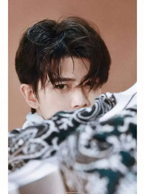 任嘉伦手机壁纸