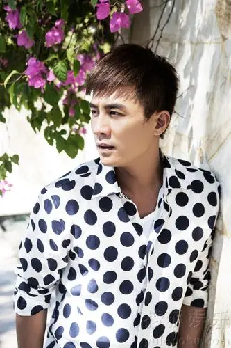 着杜淳春日大片展暖男魅林力 露劳模林2015开启电影之路