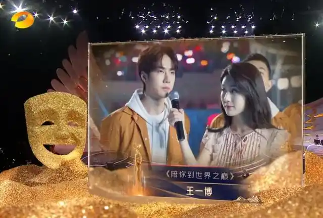 原创金鹰颁奖礼高清镜头下的明星宋茜脸上现奇怪凹痕李易峰微发福