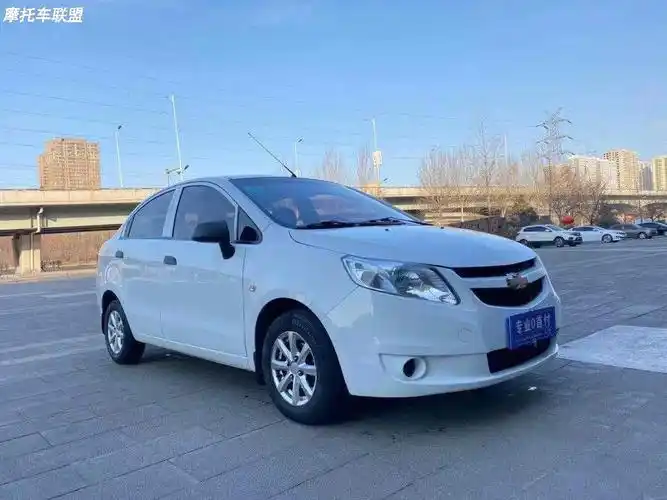 14年雪佛兰赛欧手动14首付3000开走精品车况