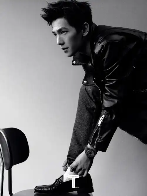 fashion_kwong##杨洋t锦绣十月刊封面