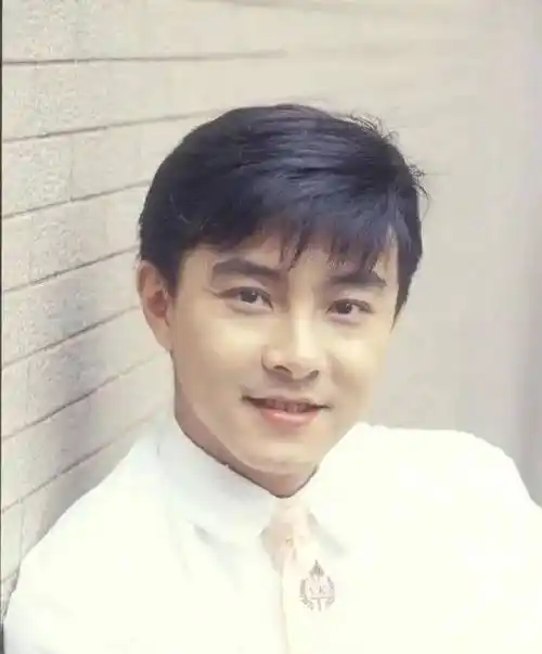 从喜剧一哥到无人问津59岁张卫健到底经历了什么