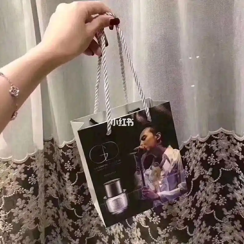 权志龙香水gd香水 yg旗下moonshot权志龙限量版男女通用 50ml