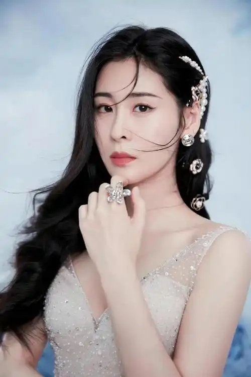 张碧晨确实漂亮