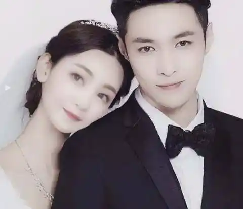 王俊凯,刘昊然没啥,看到蔡徐坤:羡慕嫉妒恨!_张艺兴_男孩_穿着