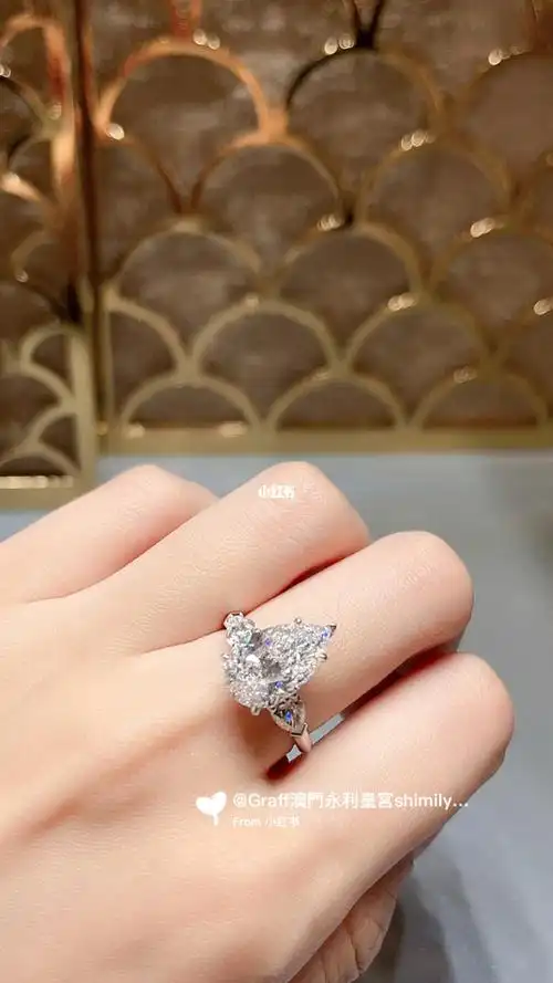4克拉水滴钻戒e色vs1