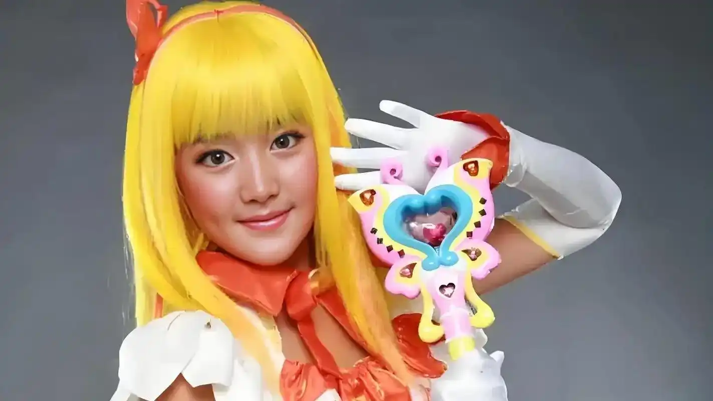 《巴啦啦小魔仙》播出16年,全员塌房?小蓝抄袭,游乐发国难财!