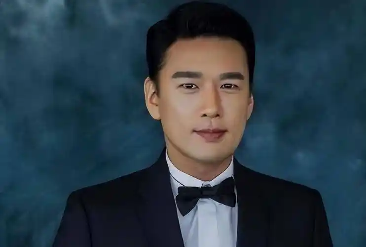 王耀庆:为不搬家娶了房东女儿,婚后生两子,今事业有成家庭幸福