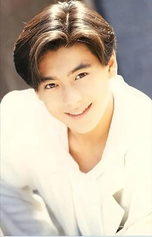 林志颖,中国台湾男演员,歌手,亚洲偶像盛典的全能艺人,1974年10月15日